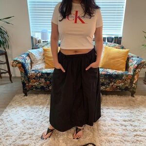 Cargo skirt by Macabi